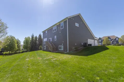 3687 Peregrine Way Elgin IL 60124
