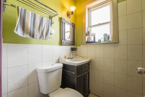 3383 North Milwaukee Avenue Chicago IL 60641