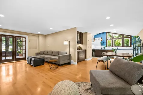 1145 Peregrine Court Palatine IL 60067
