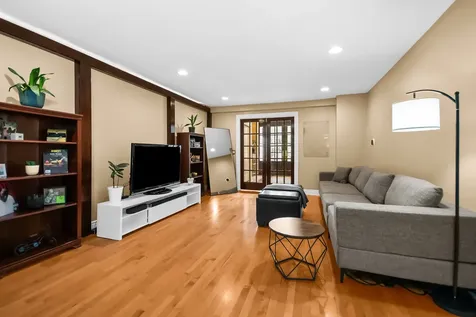 1145 Peregrine Court Palatine IL 60067