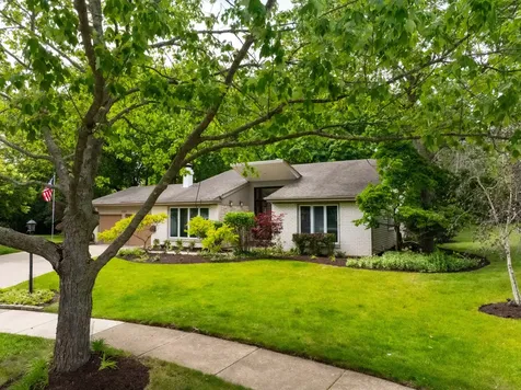 1145 Peregrine Court Palatine IL 60067