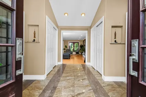 1145 Peregrine Court Palatine IL 60067