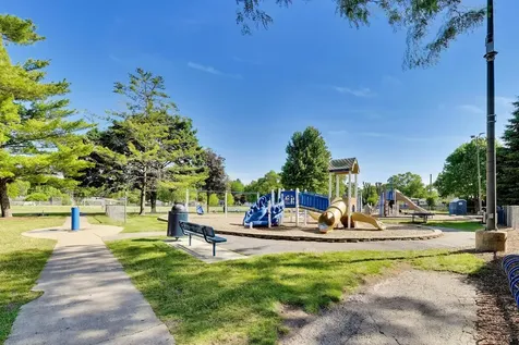 448 North Pershing Avenue Mundelein IL 60060