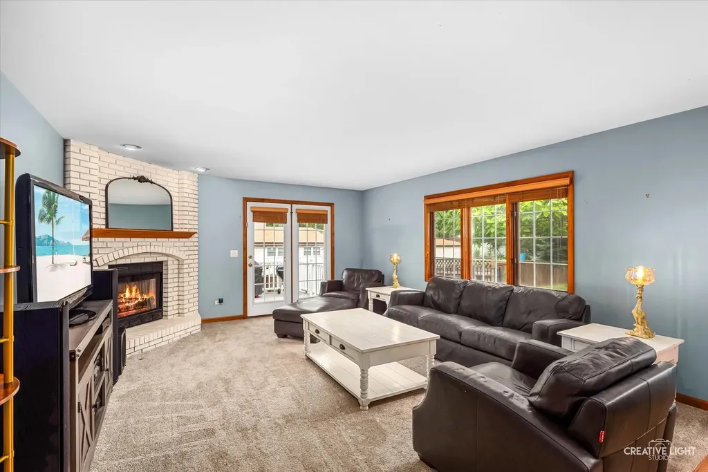 3S665 Virginia Avenue Warrenville IL 60555