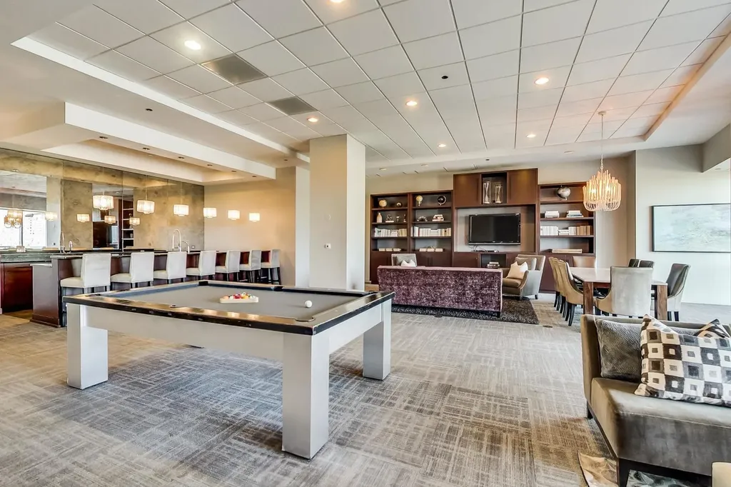 1201 South Prairie Avenue Chicago IL 60605