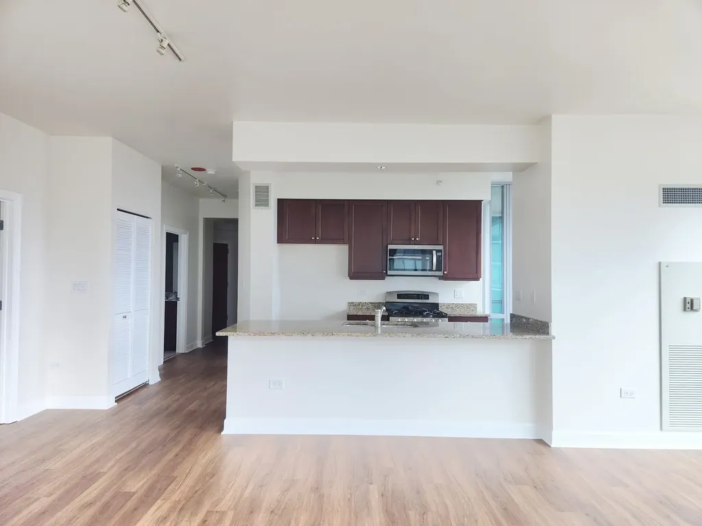 1201 South Prairie Avenue Chicago IL 60605