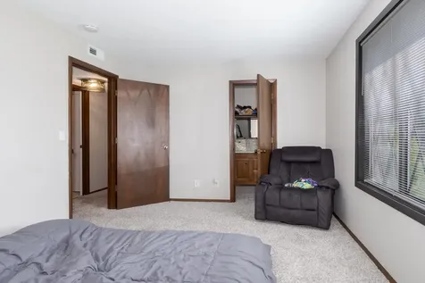 2003 Tracy Drive Bloomington IL 61704