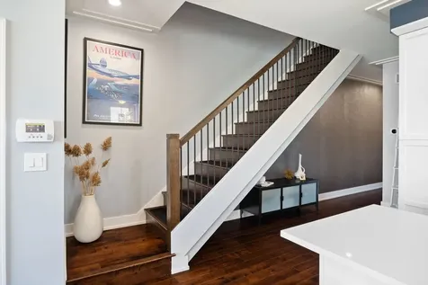 1327 West Grand Avenue Chicago IL 60642