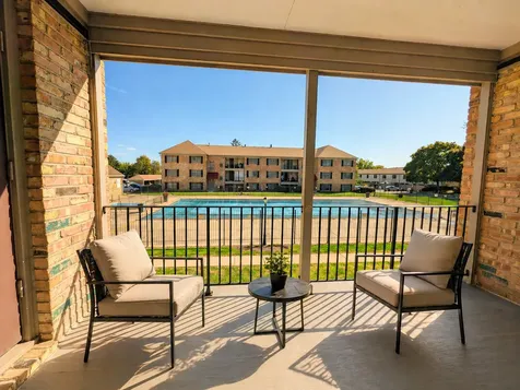 1724 Fayette Walk Hoffman Estates IL 60169