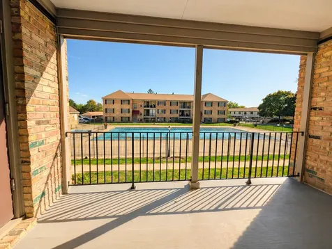 1724 Fayette Walk Hoffman Estates IL 60169