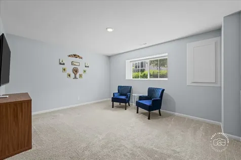 2342 Southwind Boulevard South Elgin IL 60177