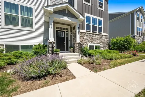 2342 Southwind Boulevard South Elgin IL 60177