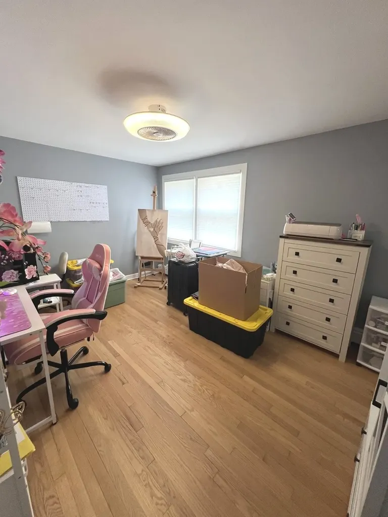 5214 North Potawatomie Avenue Chicago IL 60656