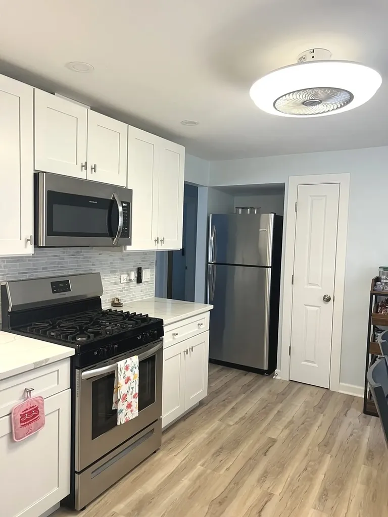 5214 North Potawatomie Avenue Chicago IL 60656