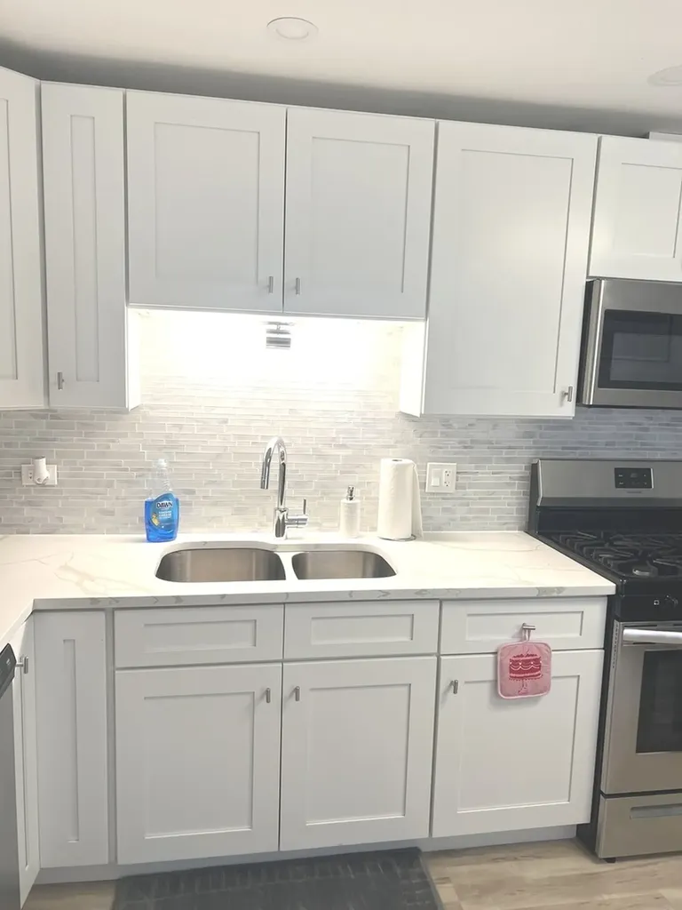 5214 North Potawatomie Avenue Chicago IL 60656