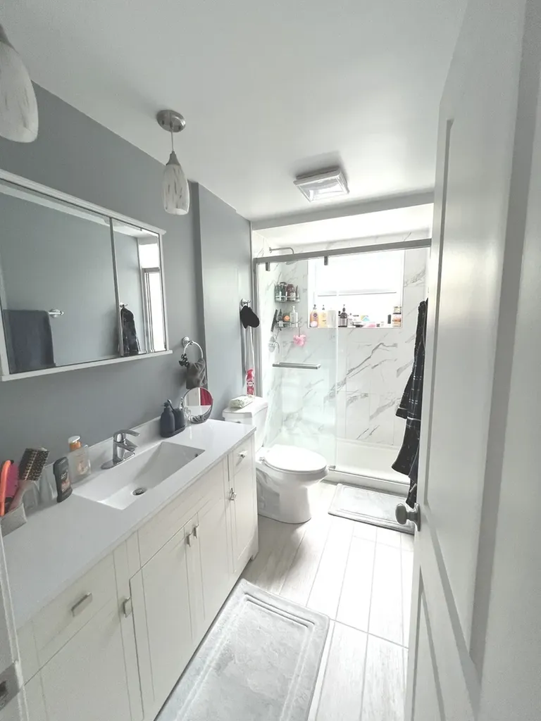 5214 North Potawatomie Avenue Chicago IL 60656