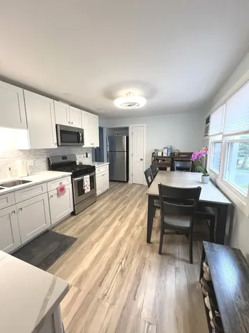 5214 North Potawatomie Avenue Chicago IL 60656