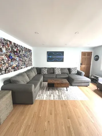 5214 North Potawatomie Avenue Chicago IL 60656
