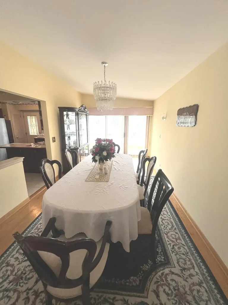 5018 North Olympia Avenue Chicago IL 60656