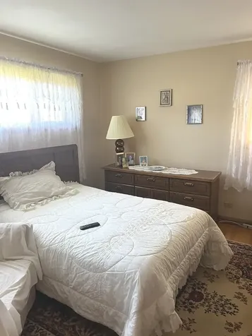 5018 North Olympia Avenue Chicago IL 60656