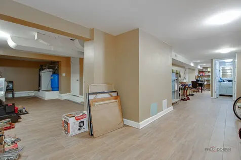 1210 South Lloyd Avenue Lombard IL 60148