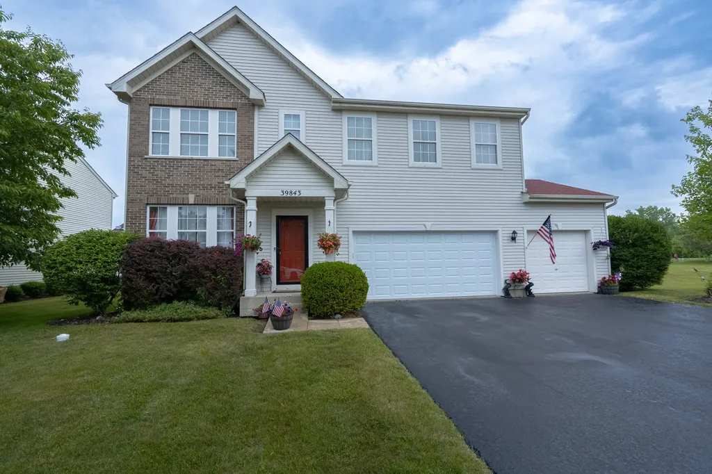 39843 Stoneywood Drive Beach Park IL 60083