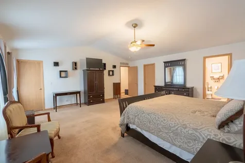 39843 Stoneywood Drive Beach Park IL 60083