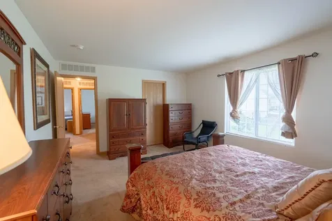 39843 Stoneywood Drive Beach Park IL 60083