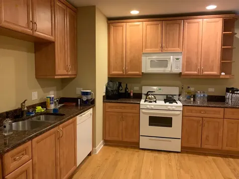 7406 North Damen Avenue Chicago IL 60645