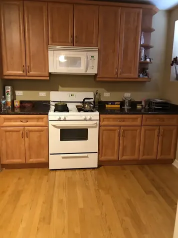 7406 North Damen Avenue Chicago IL 60645