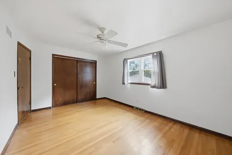 16955 South Bernardine Street Lansing IL 60438