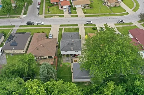 16955 South Bernardine Street Lansing IL 60438