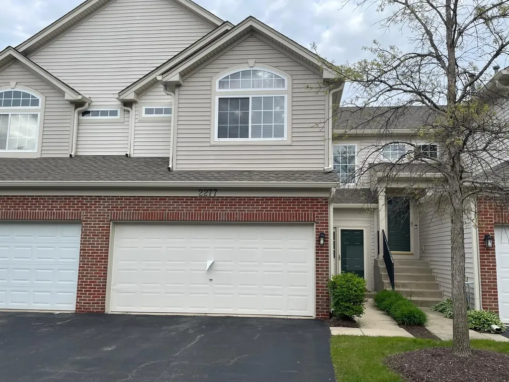2277 Stoughton Drive Aurora IL 60502
