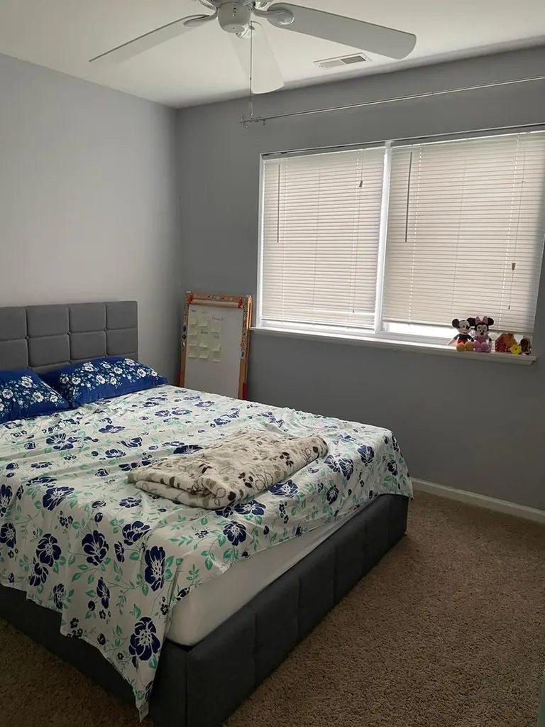 2277 Stoughton Drive Aurora IL 60502