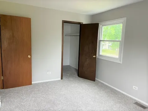 157 Peter Court Bartlett IL 60103
