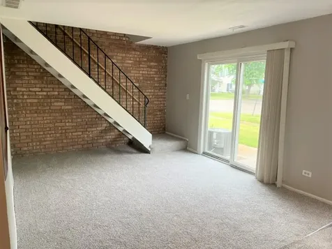 157 Peter Court Bartlett IL 60103