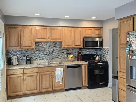 7447 160TH Place Tinley Park IL 60477
