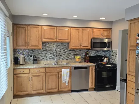 7447 160TH Place Tinley Park IL 60477