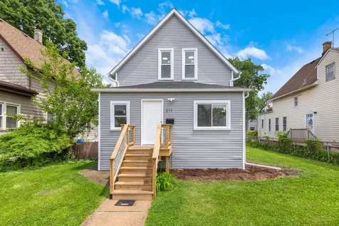 211 South 9th Avenue Maywood IL 60153
