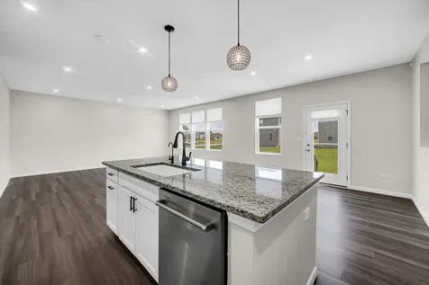 2080 Bent Grass Way Bolingbrook IL 60490