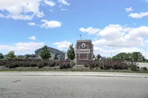 2080 Bent Grass Way Bolingbrook IL 60490