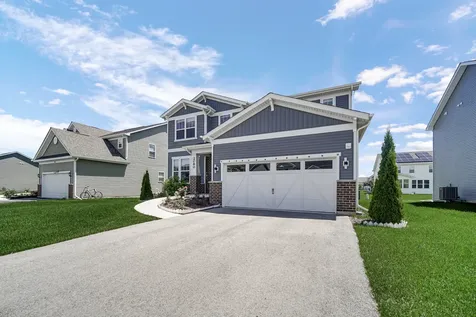 2080 Bent Grass Way Bolingbrook IL 60490