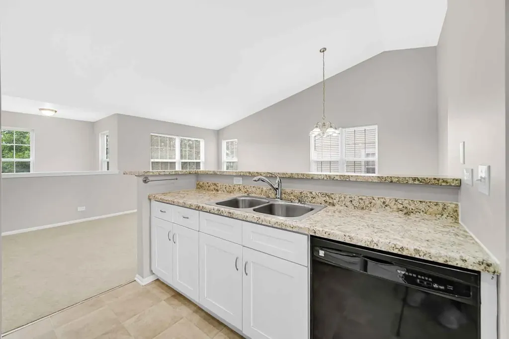 756 Genesee Drive Naperville IL 60563