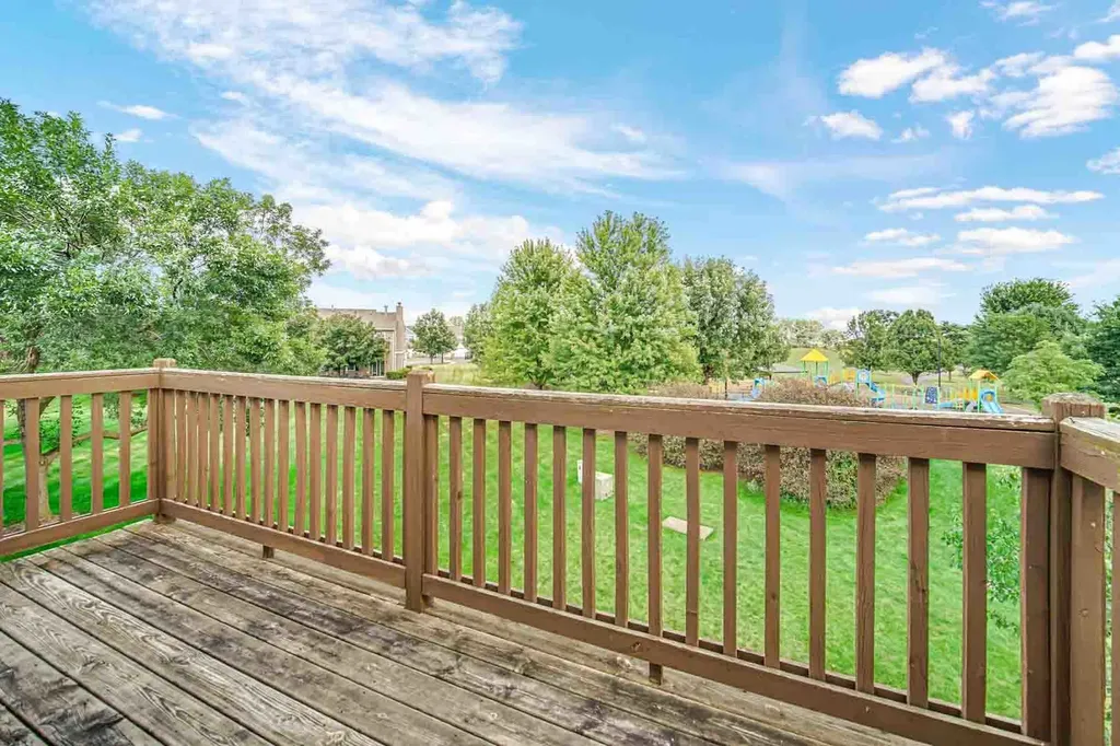 756 Genesee Drive Naperville IL 60563