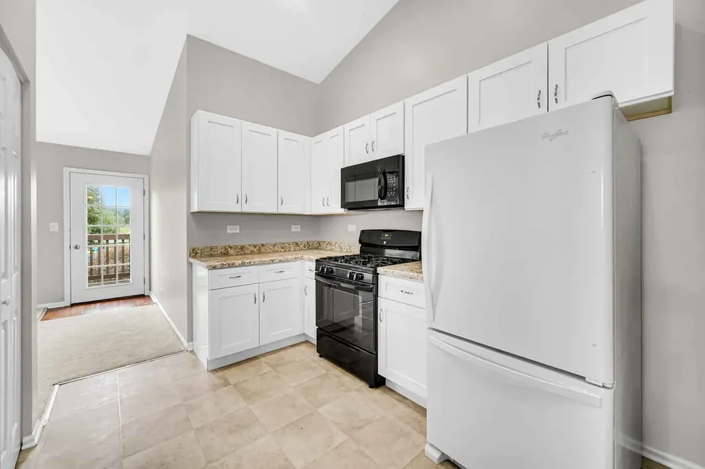 756 Genesee Drive Naperville IL 60563