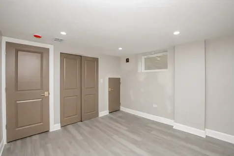 8314 South Calumet Avenue Chicago IL 60619
