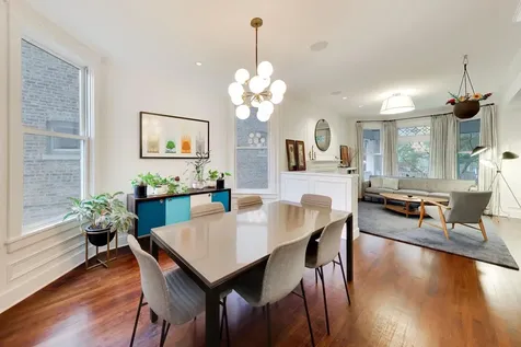2010 West Bradley Place Chicago IL 60618