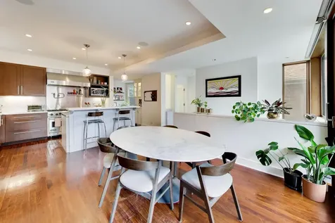 2010 West Bradley Place Chicago IL 60618