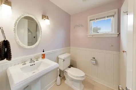 2010 West Bradley Place Chicago IL 60618