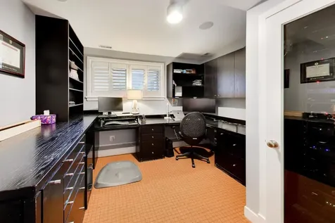 2010 West Bradley Place Chicago IL 60618